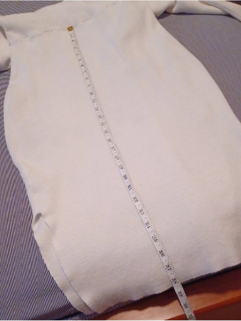 × Elegant Off White Wrap-Style Women's Dress Size Large - Picture 14 of 14
